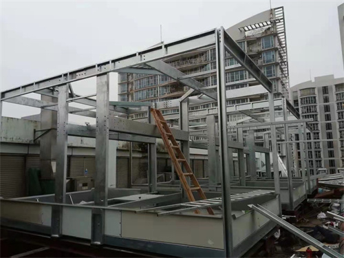 閉式冷卻塔的工作原理(閉式冷卻塔工作原理與圖解說