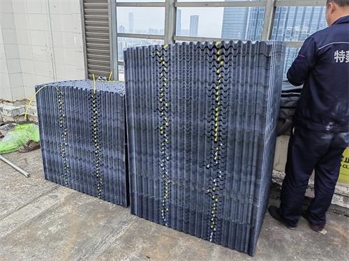 閉式冷卻塔一直補水什么原因？